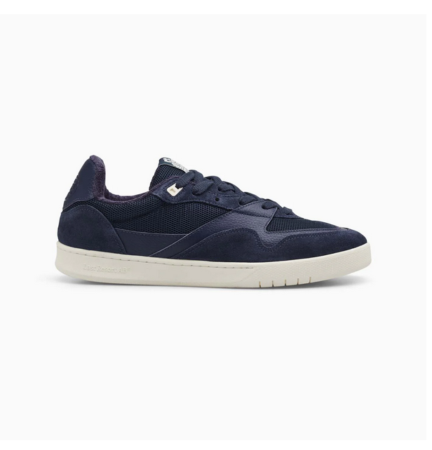 CM002 (nvy/wht)