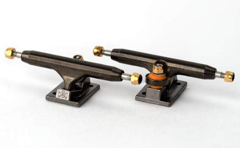 Blackriver Fingerboard Trucks 3.0, 34mm – Black/Black
