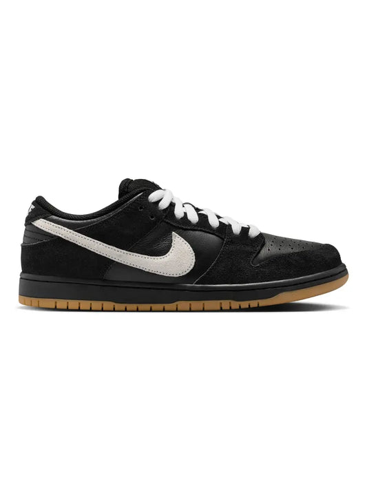 Dunk Low Pro (Black/White/Black)