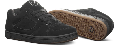 Accel Black/Black/Gum