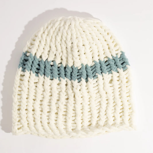 Skully Beanie (off white/shale blue)