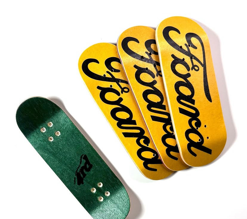 Foard Oval Deck