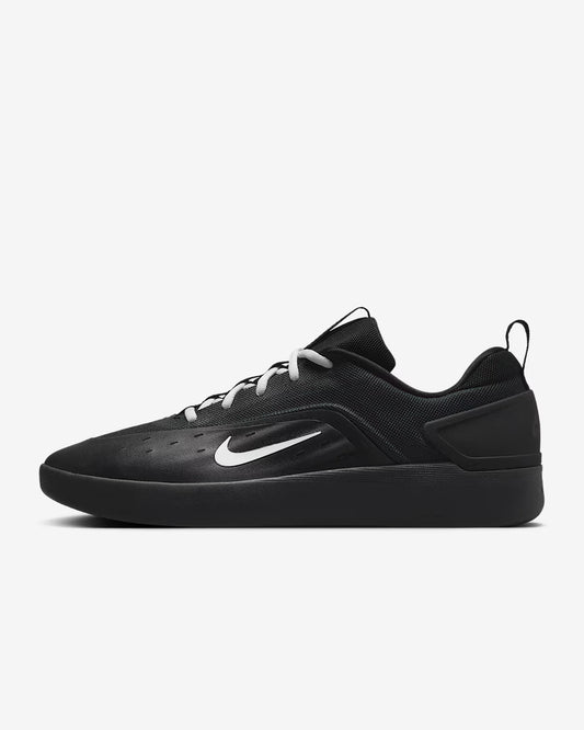 Zoom Nyjah 4