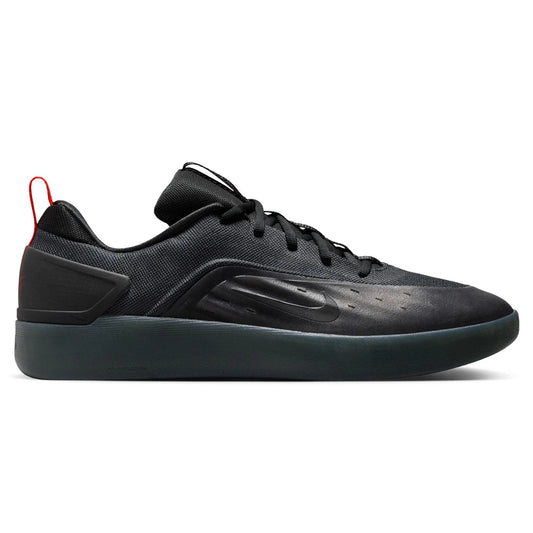 Zoom Nyjah 4 (Cool Grey/White)