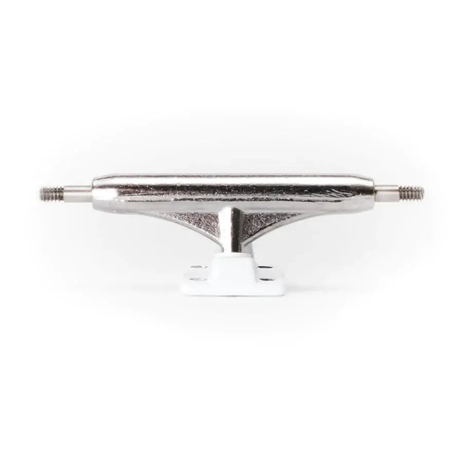 32mm White Baseplate Fingernoard Trucks