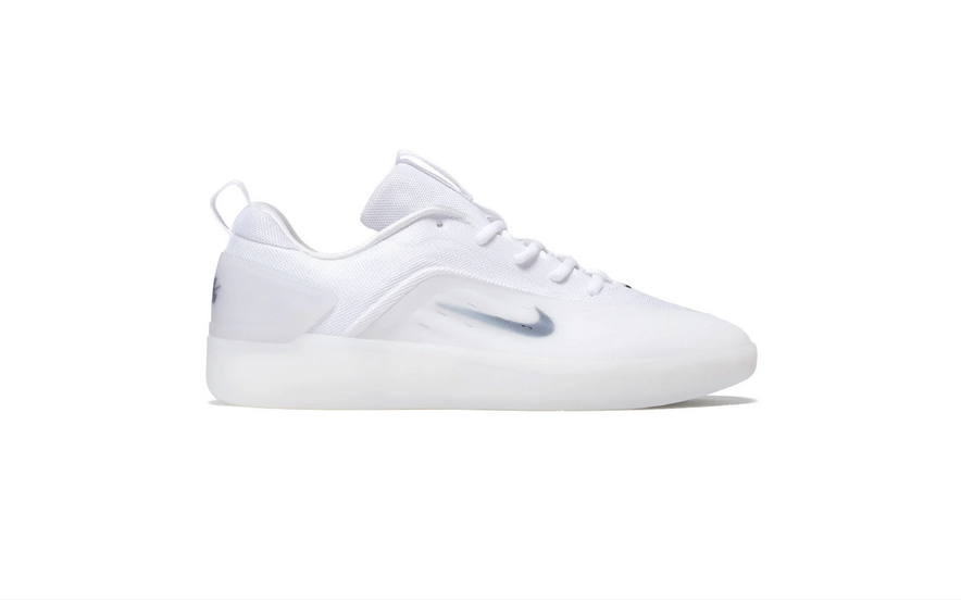 Zoom Nyjah 4 (white/black)