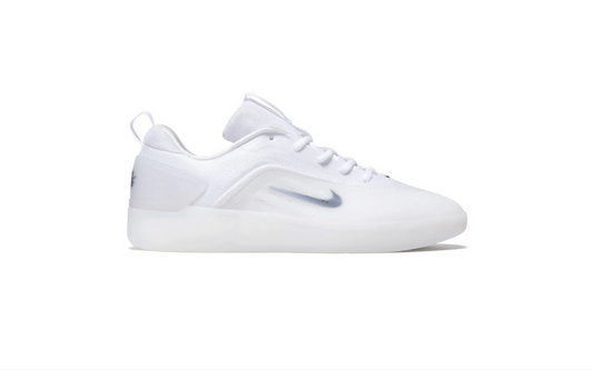 Zoom Nyjah 4 (white/black)