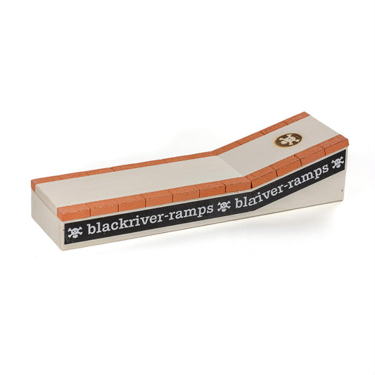 Brick Curb Fingerboard Ramp